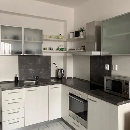 Cosy In An Excellent Location